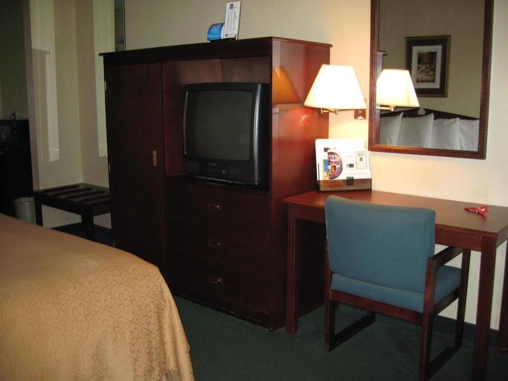 Quality Inn كوفينغتون المظهر الخارجي الصورة
